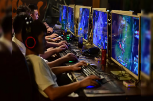 The Dilemma of Online Gaming Regulation vs. Blanket Bans