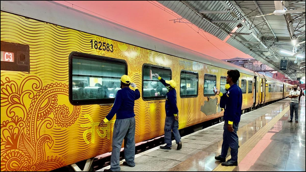 India’s First Corporate-Run Train: Tejas Express