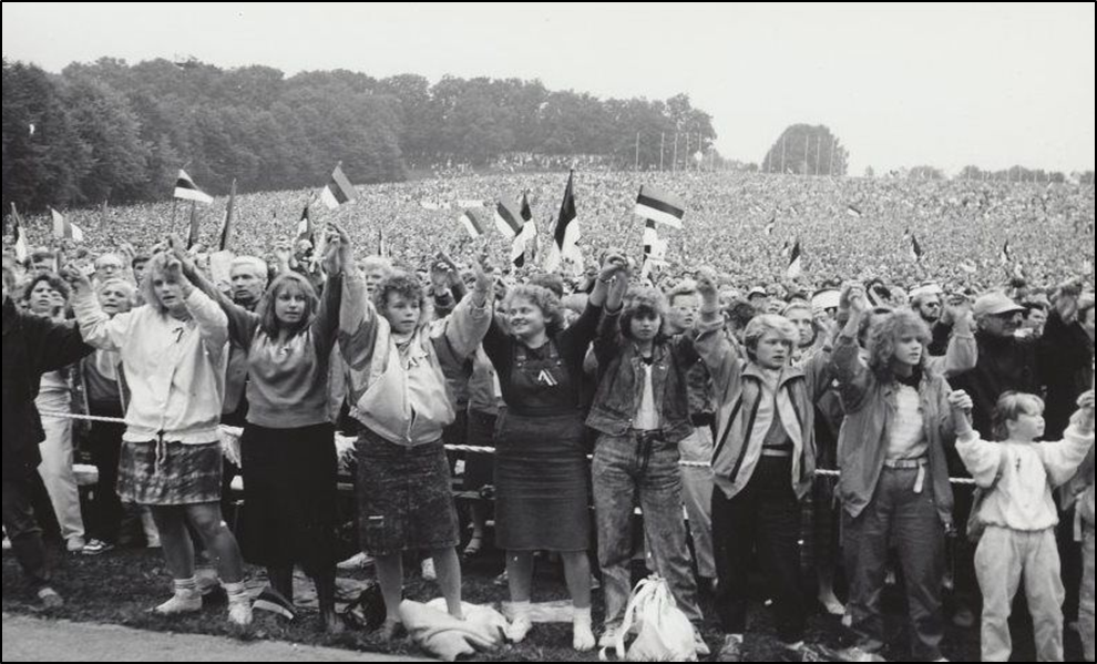 The Baltic Way: Gandhian Ideas and the Baltic Freedom Movement